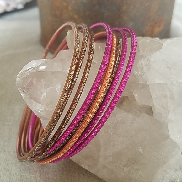 Bangle bracelets - Picture 1 of 1